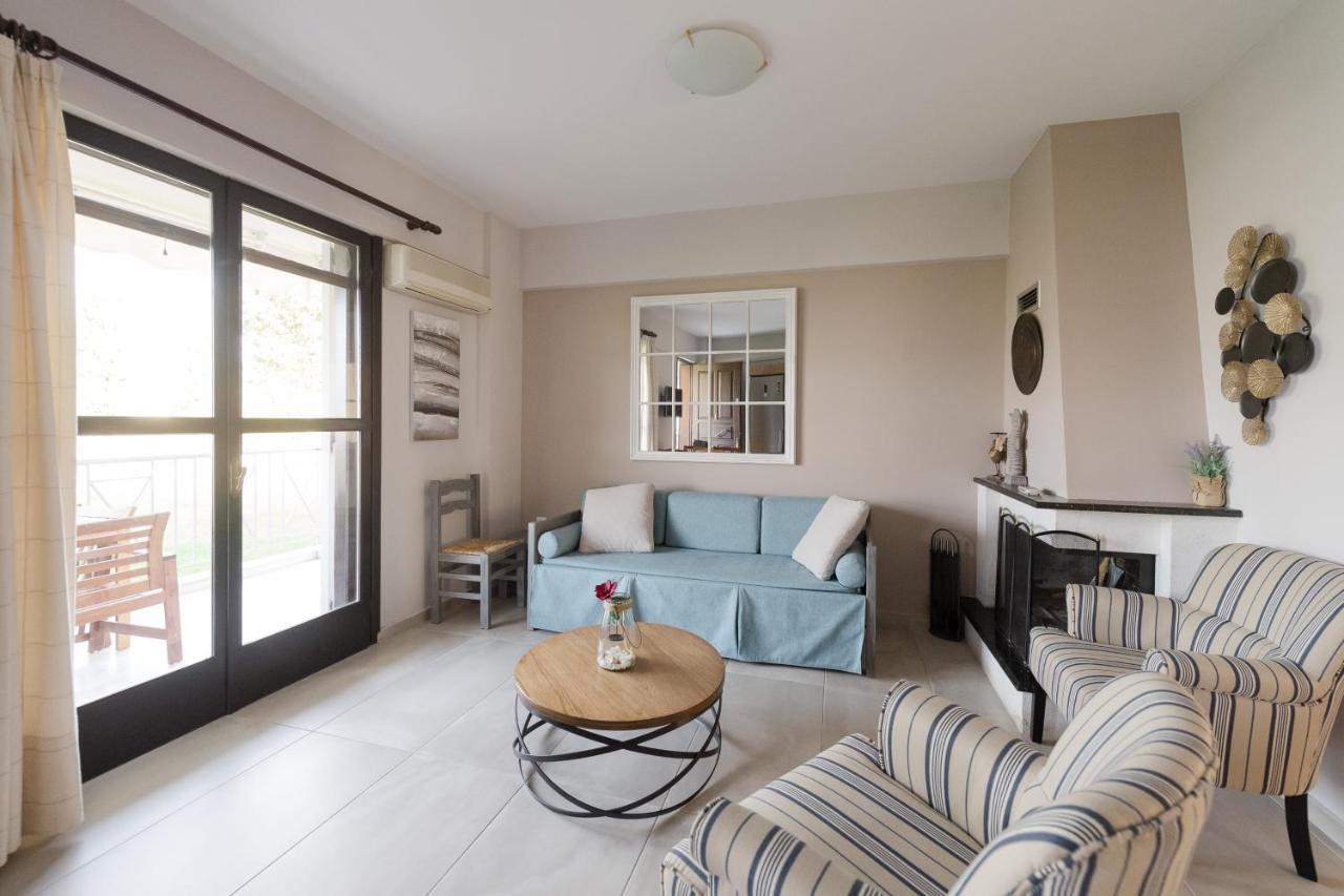 Apartament Punda 4 Seasons Diakopto Zewnętrze zdjęcie