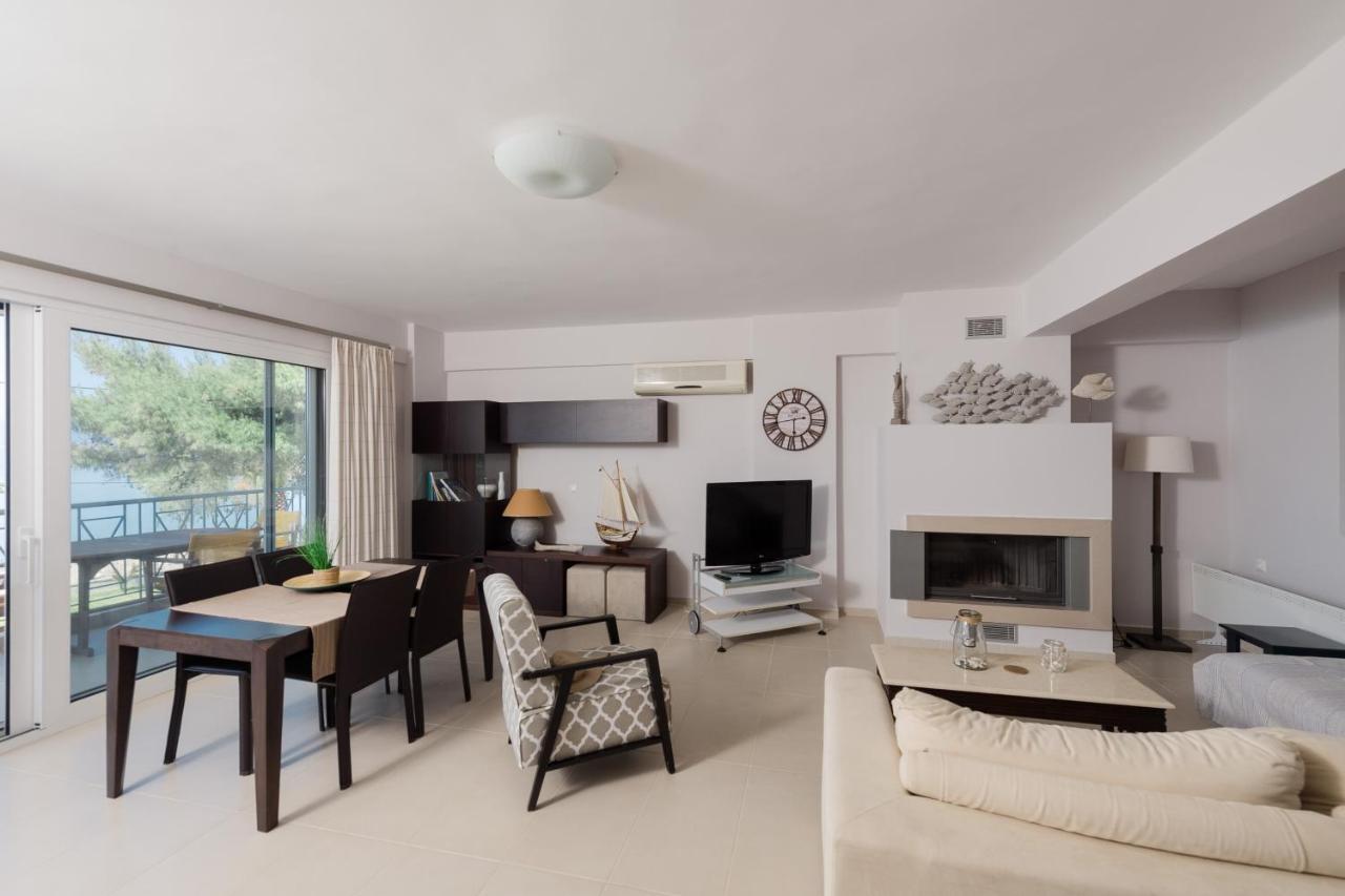 Apartament Punda 4 Seasons Diakopto Zewnętrze zdjęcie